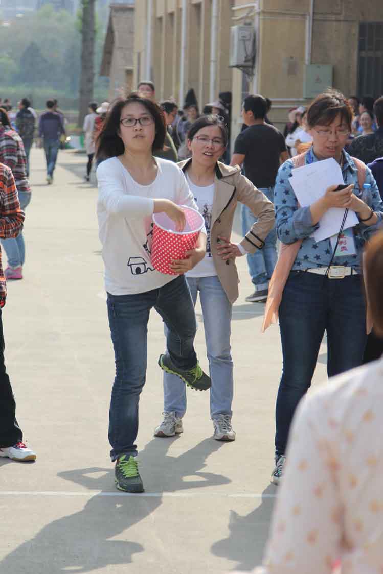 开云官方注册|开云（中国）员工积极参加院趣味运动会